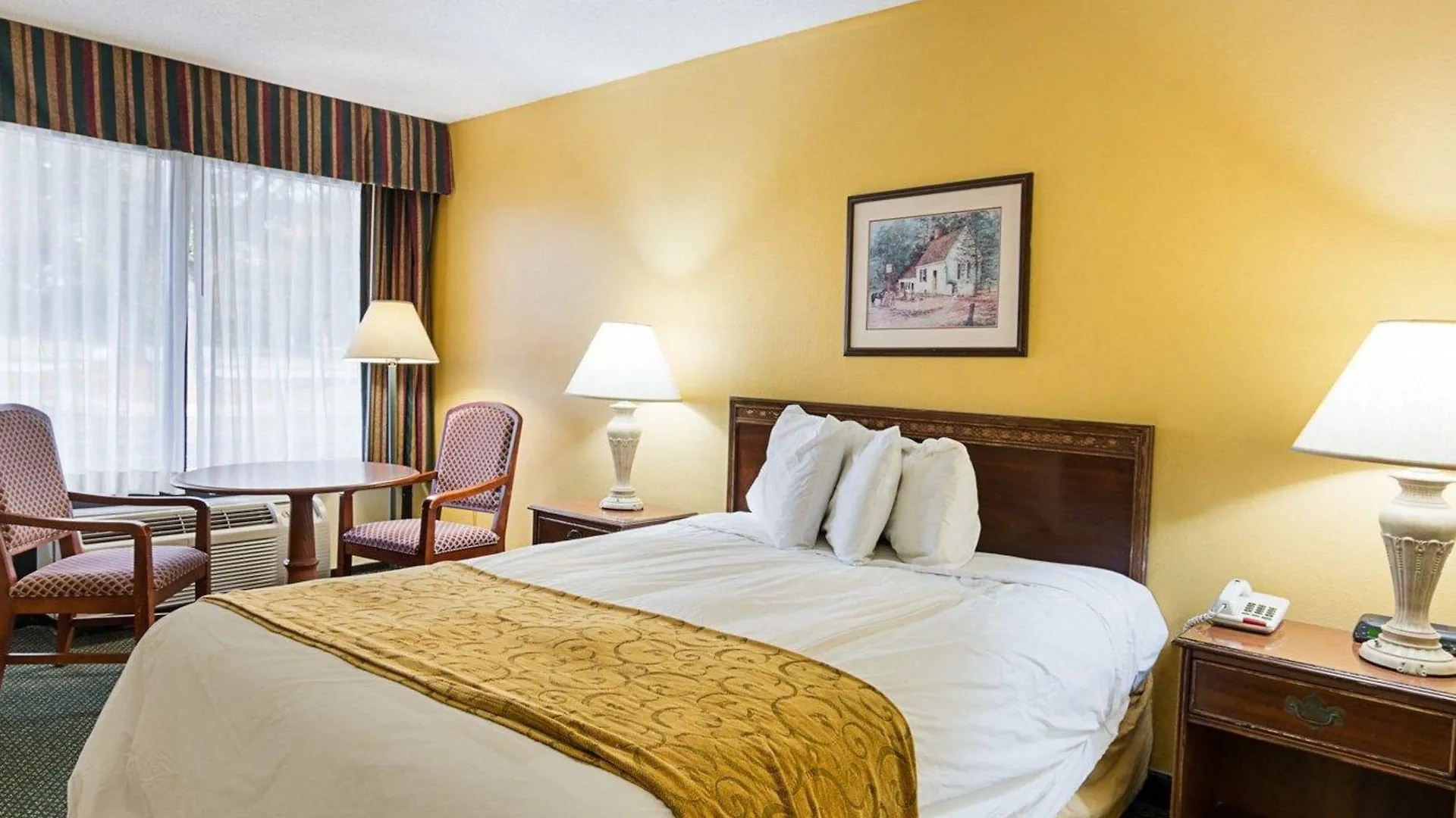 Hotel Days Inn & Suites By Wyndham Colonial Williamsburg