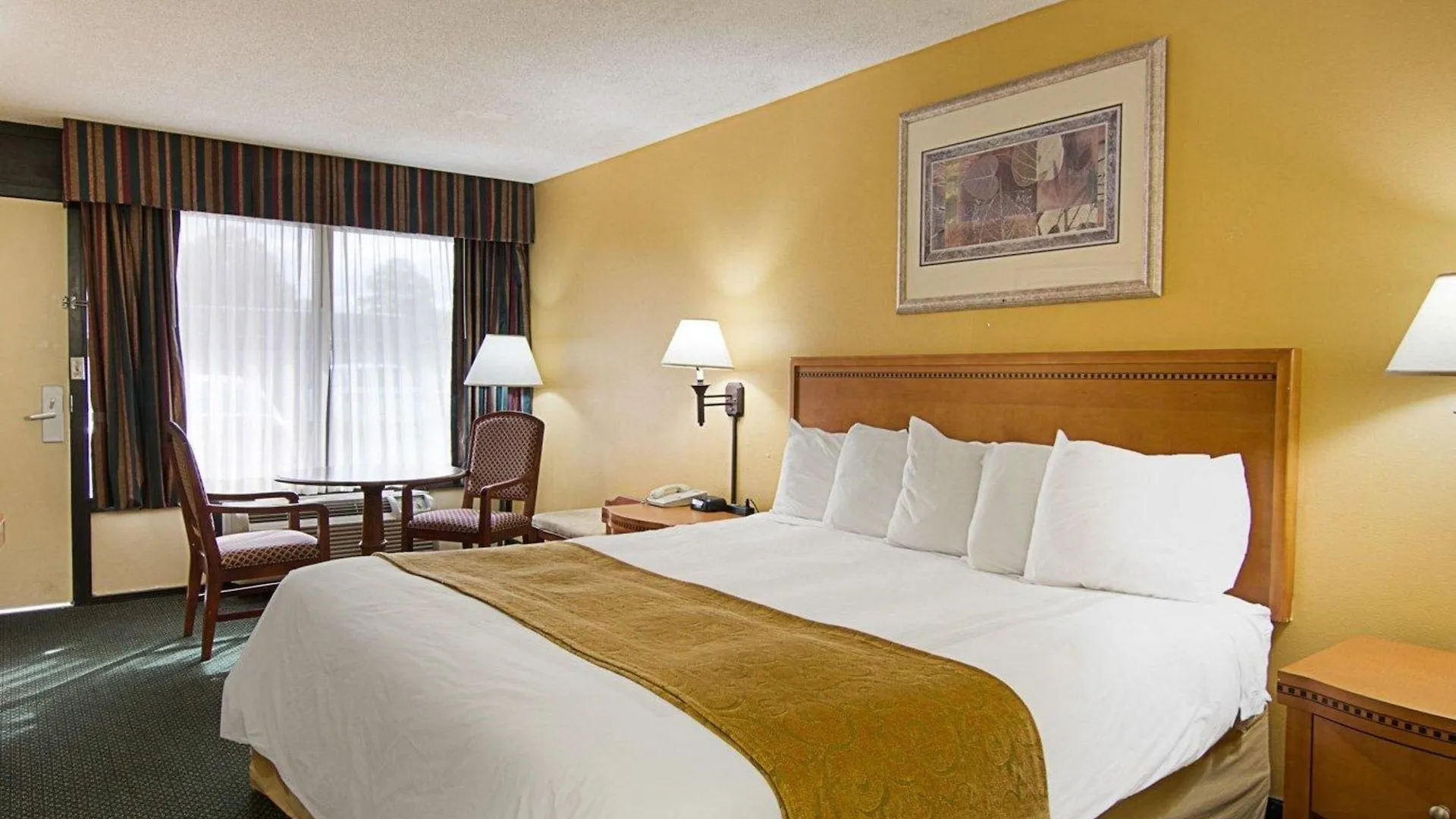 Hotel Days Inn & Suites By Wyndham Colonial Williamsburg