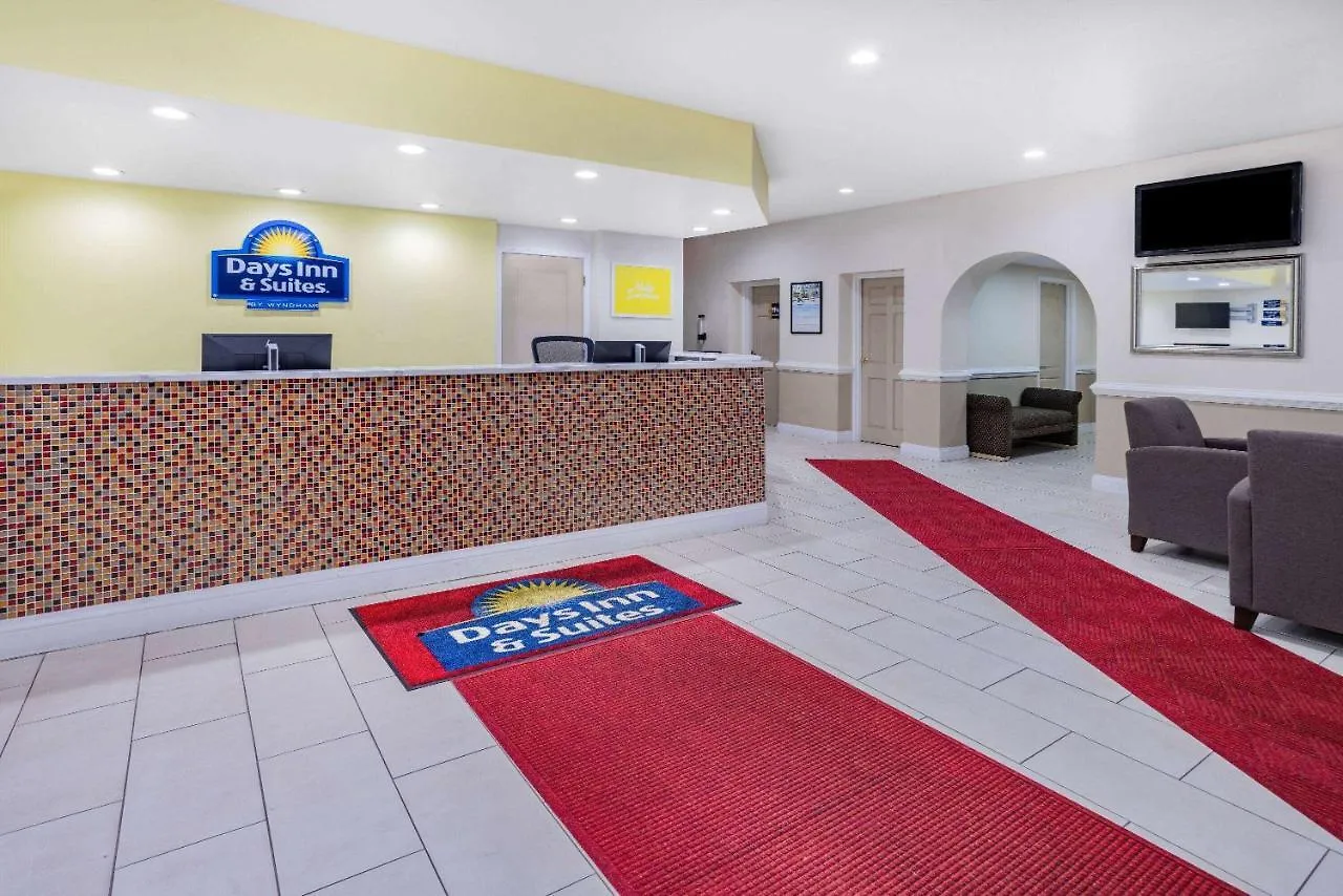 Days Inn & Suites By Wyndham Colonial Williamsburg